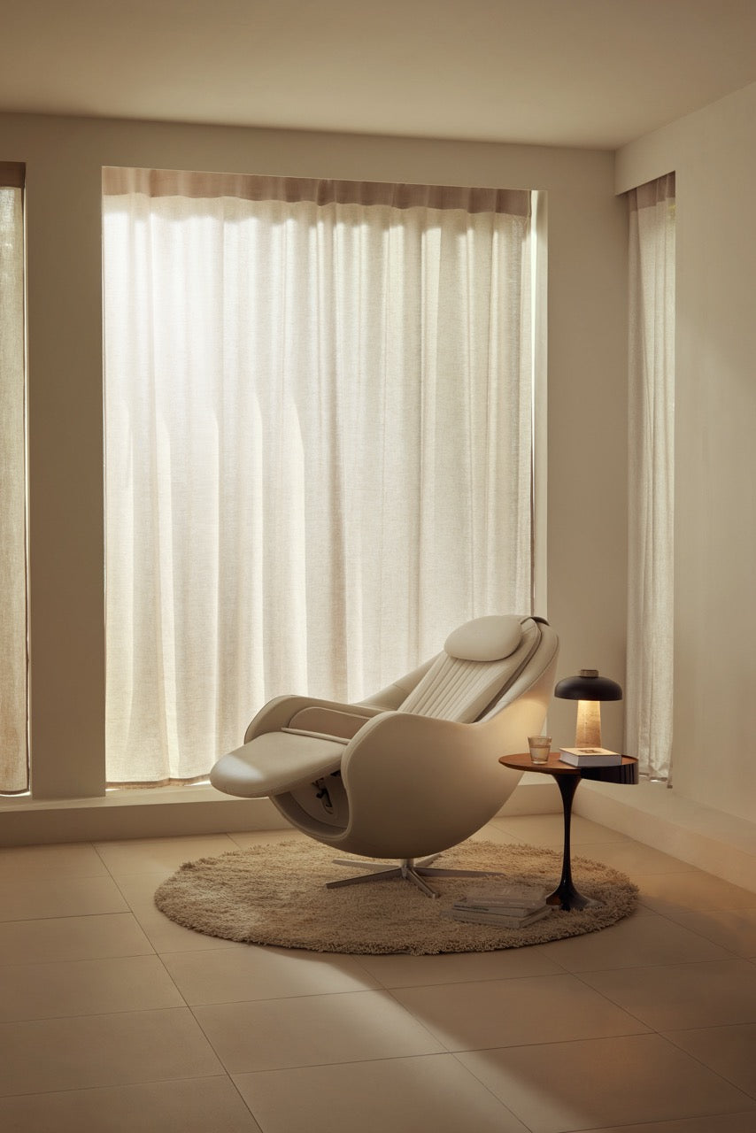 CERAGEM Pause M6 Massage Chair - With Accessories
